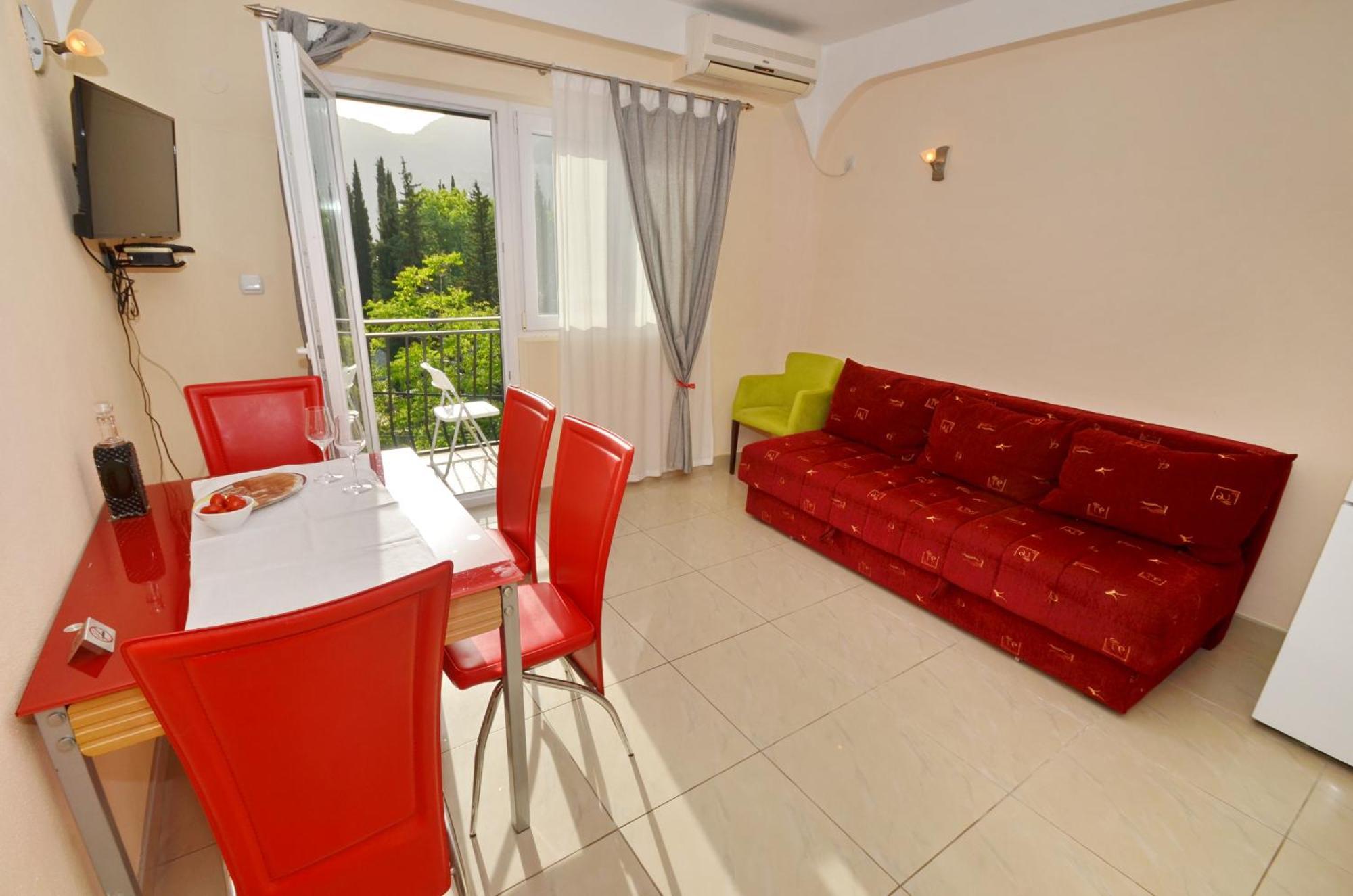 Apartments Dinko Zifra 티바트 외부 사진